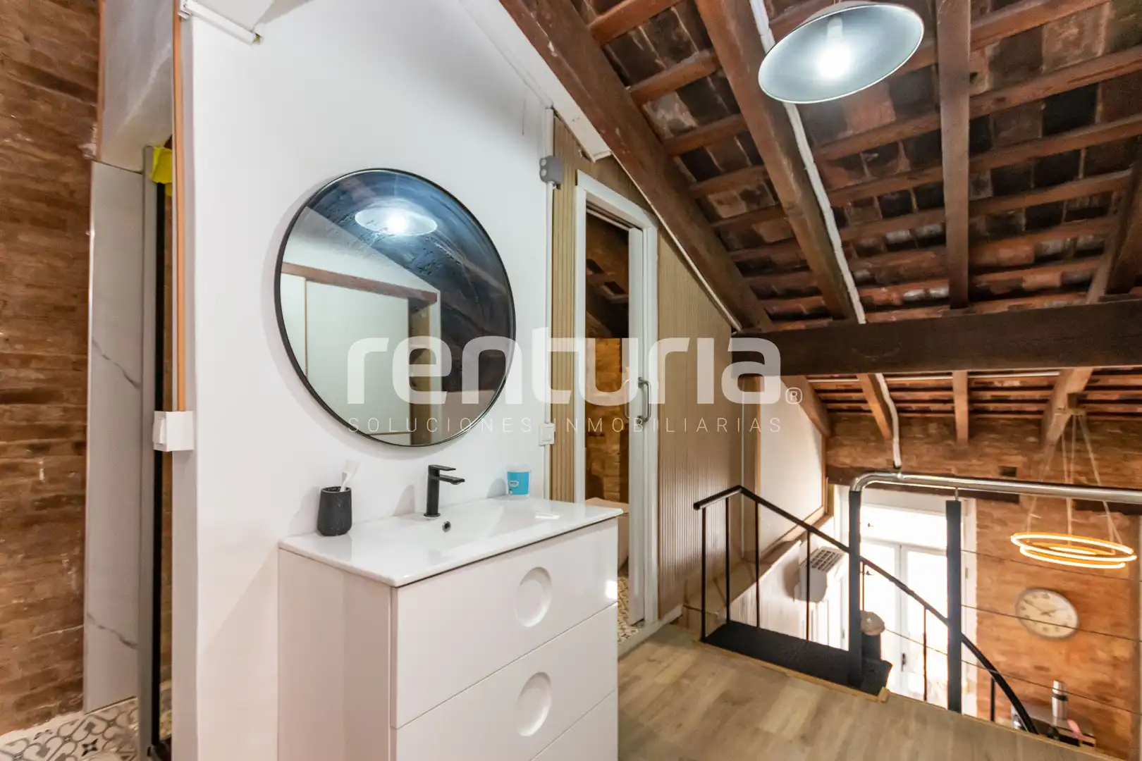 Habitación de Dúplex en venta en Valencia con Aire acondicionado, Calefacción y Terraza