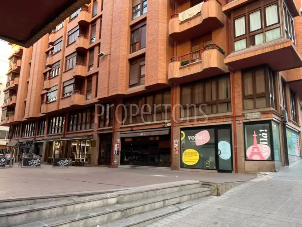 Oficina en alquiler en Las Arenas