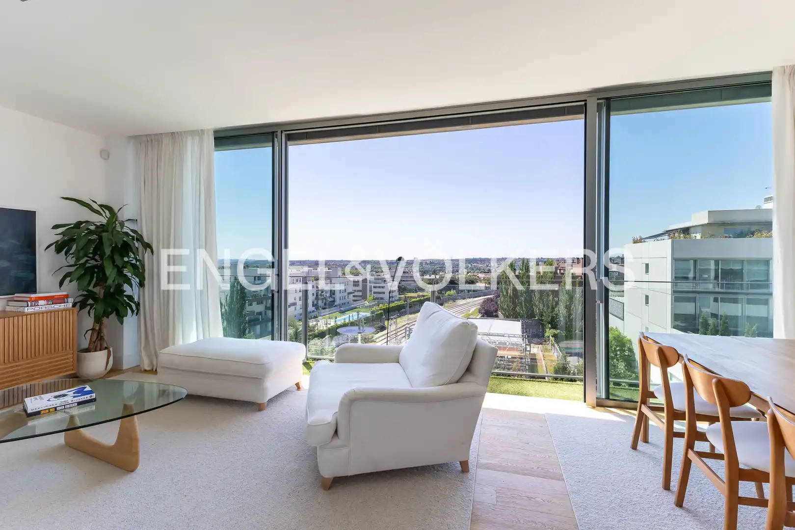 Living room of Attic for sale in Madrid  with Air Conditioner, Heating and Private garden