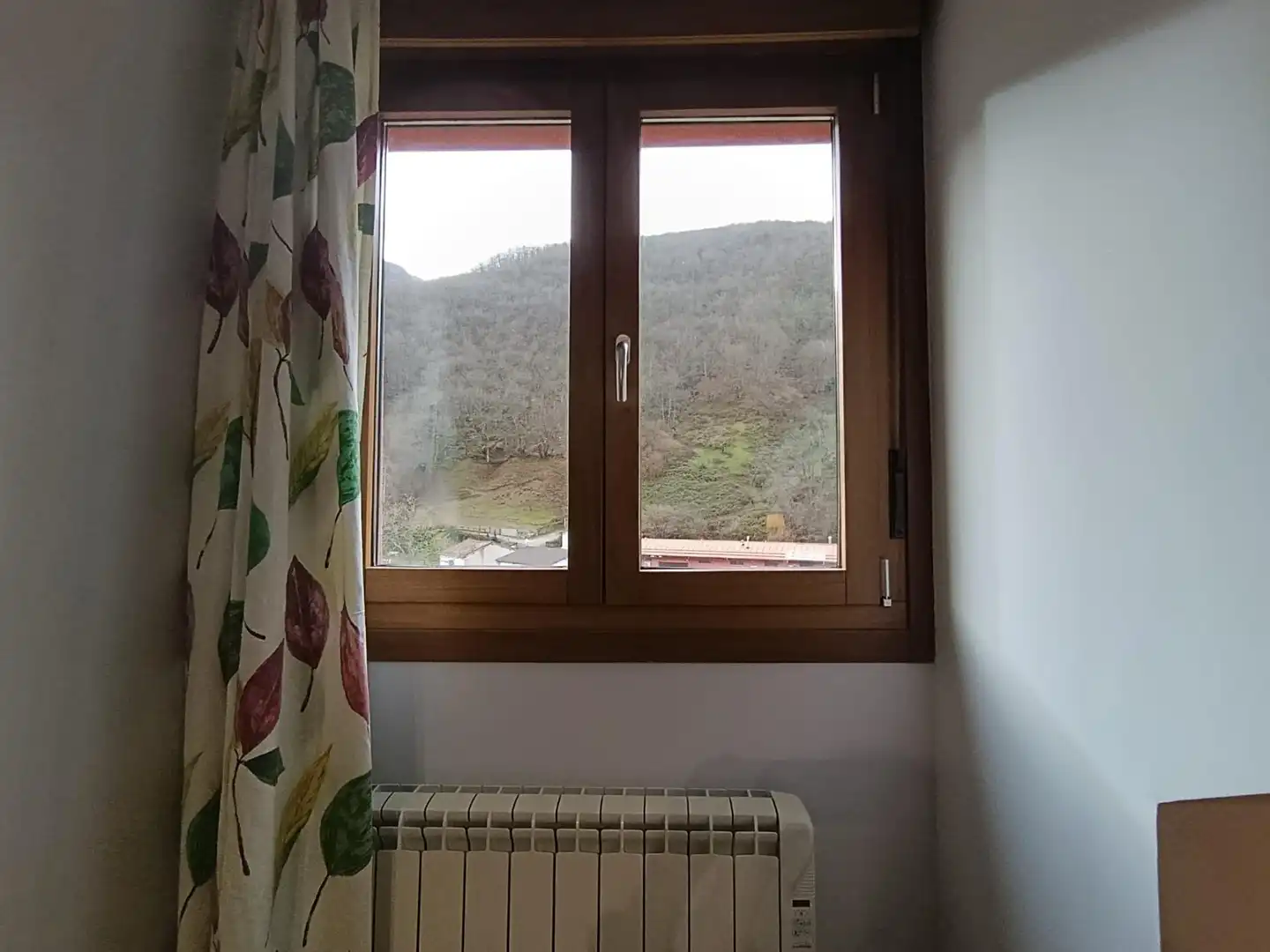 Bedroom of Apartments for sale in Aller  with Furnished