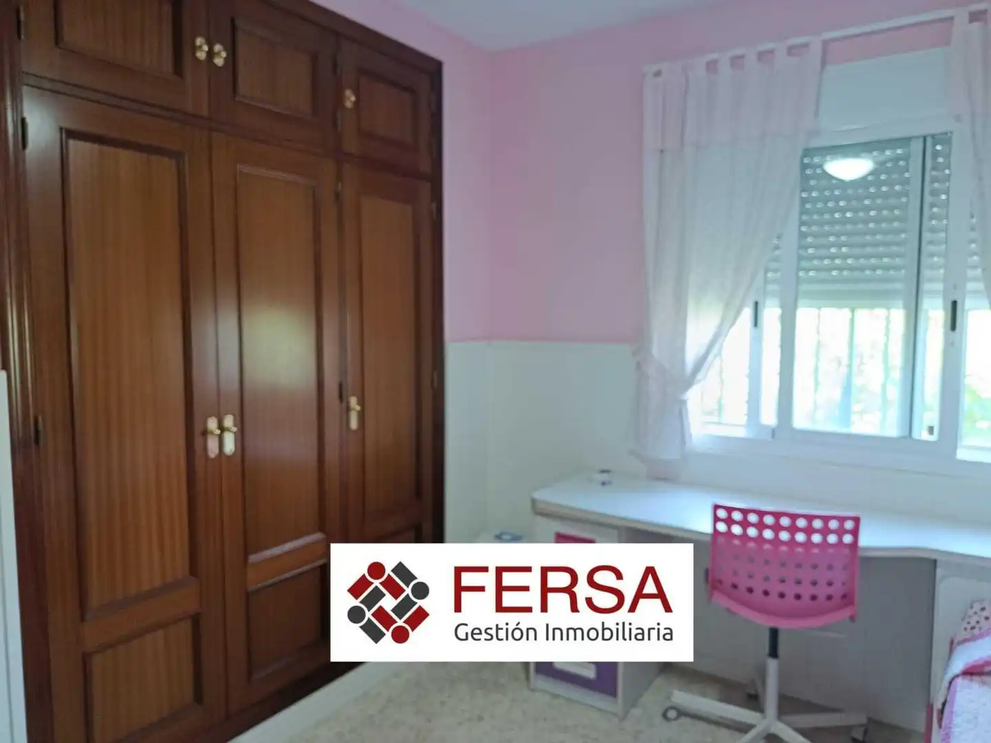 Habitación de Casa adosada de alquiler en Jerez de la Frontera