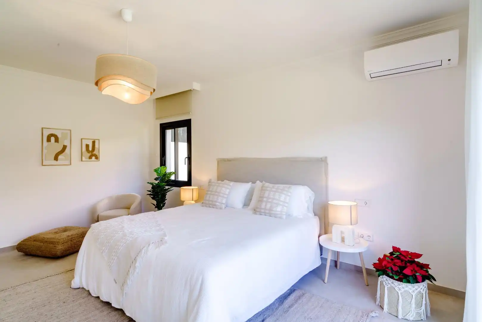Habitación de Casa o chalet en venta en Marbella con Aire acondicionado, Jardín privado y Terraza