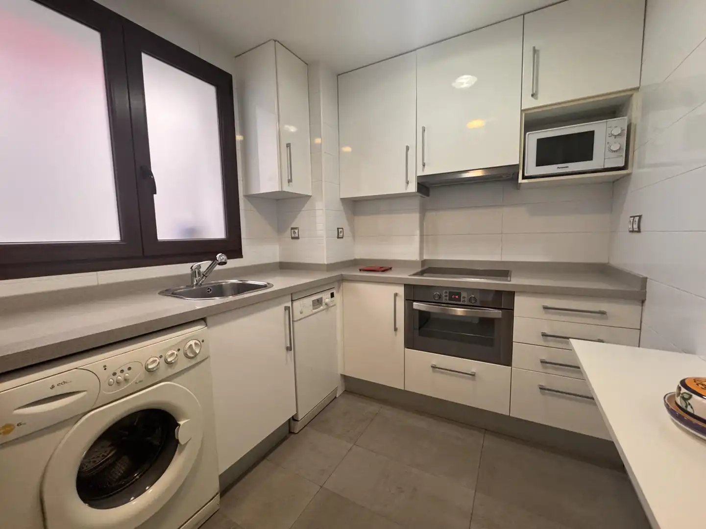 Cocina de Piso de alquiler en Oviedo  con Amueblado