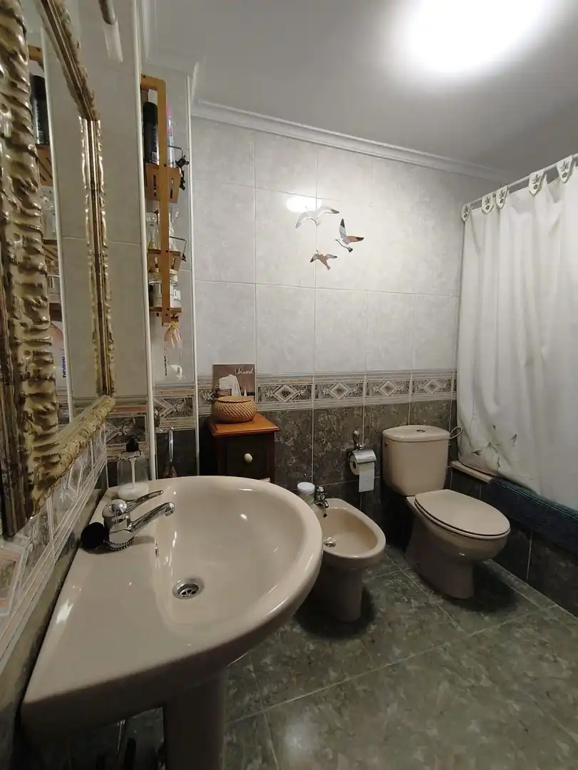Piso en venta en Carretera Carretera Estación, San Claudio - Trubia - Las Caldas