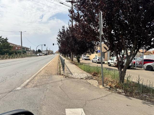 Casa-chalet en Venta en Roales