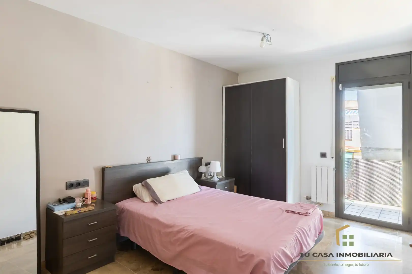 Habitación de Piso en venta en Badalona con Aire acondicionado, Calefacción y Terraza