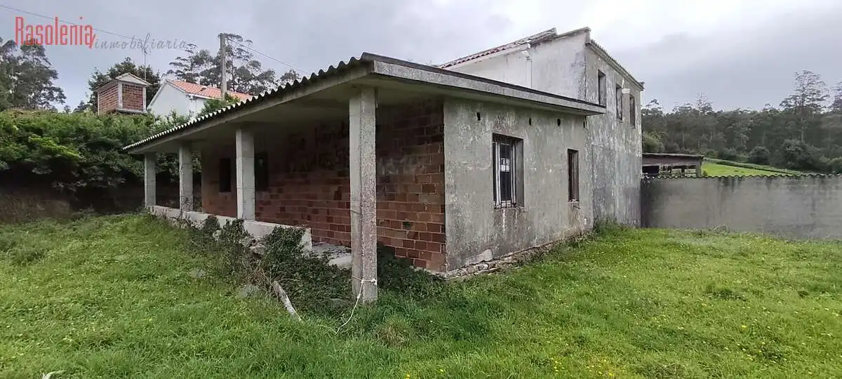 Vista exterior de Casa o xalet en venda en Cedeira amb Calefacció i Jardí privat