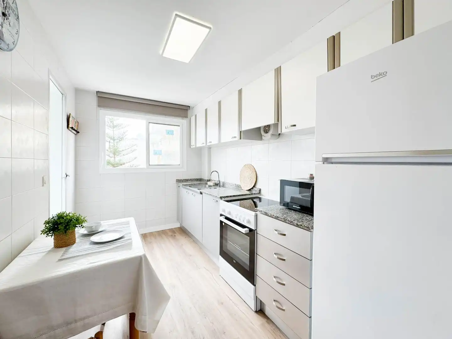 Cocina de Apartamento de alquiler en Playa de Gandia