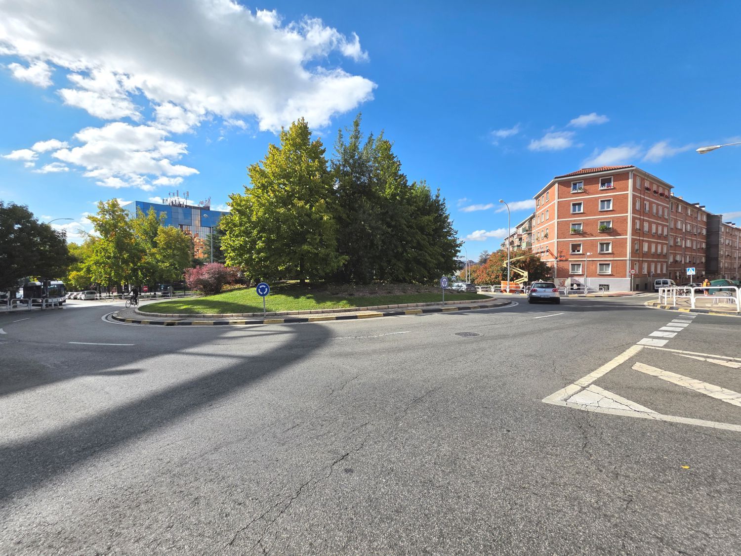 Vista exterior de Piso en venta en  Pamplona / Iruña con Calefacción, Parquet y Terraza