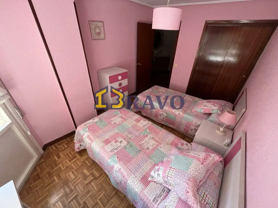 Bedroom of Flat for sale in Medina de Pomar  with Heating, Furnished and Balcony