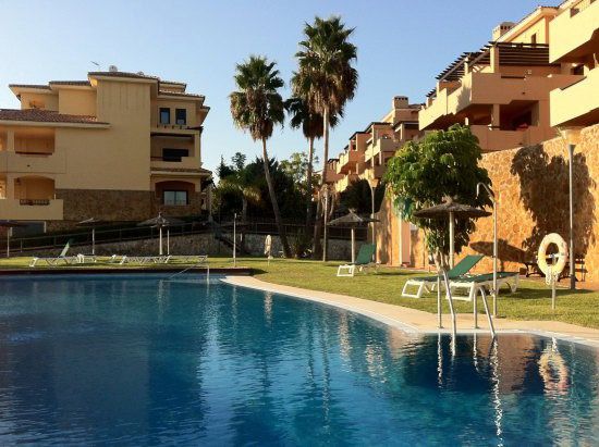 Exterior view of Apartment for sale in Sotogrande  with Air Conditioner, Heating and Terrace