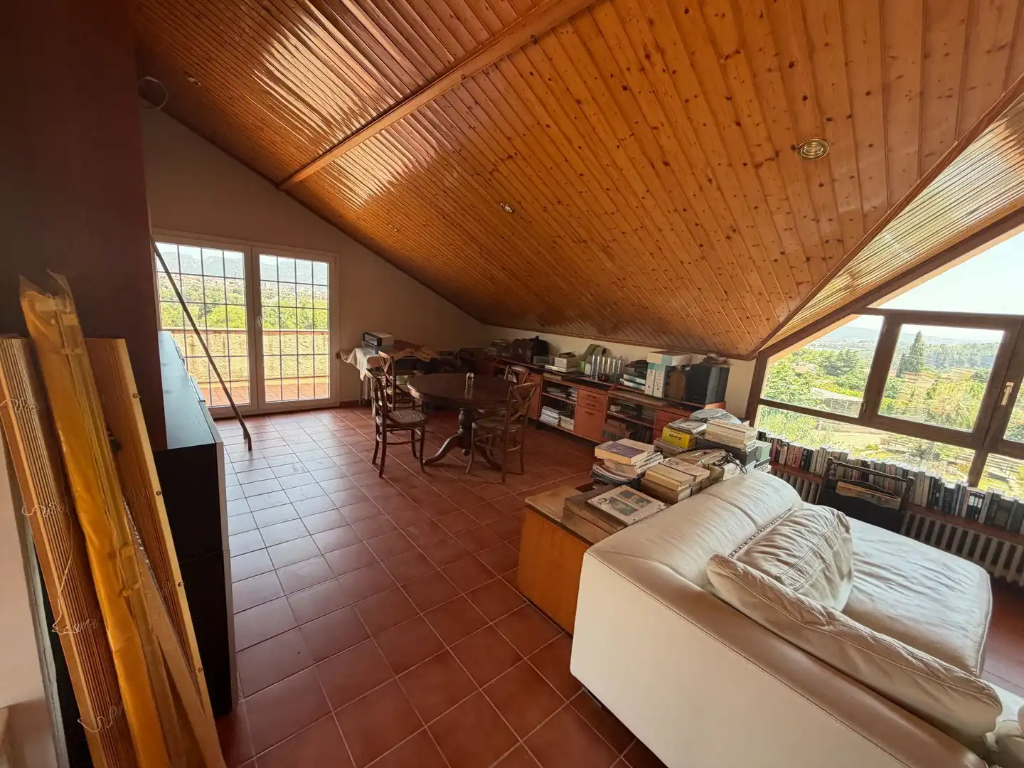 Sala d'estar de Casa o xalet en venda en Esparreguera amb Aire condicionat, Calefacció i Jardí privat