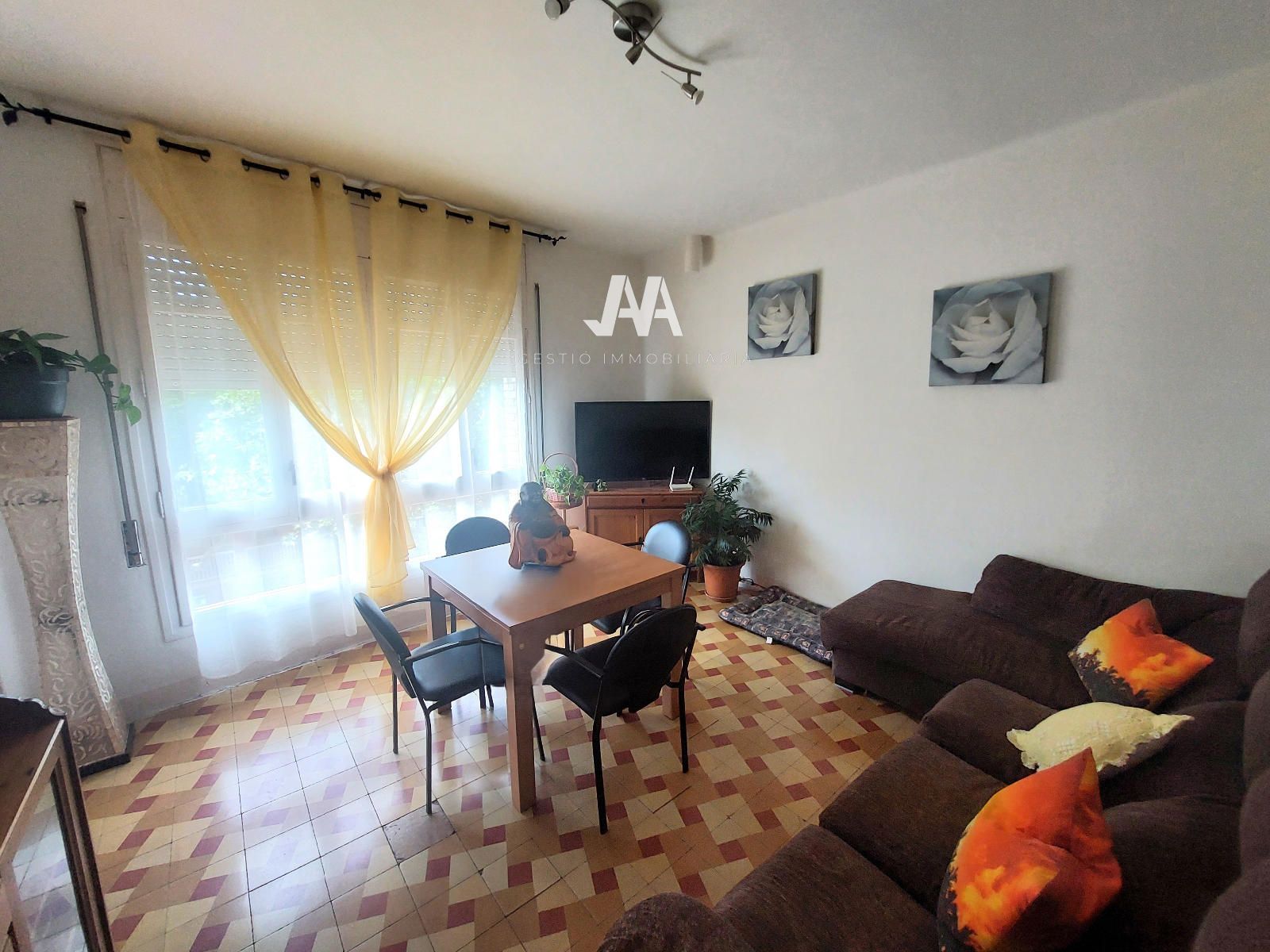 Living room of Flat for sale in Igualada  with Terrace, Storage room and Balcony