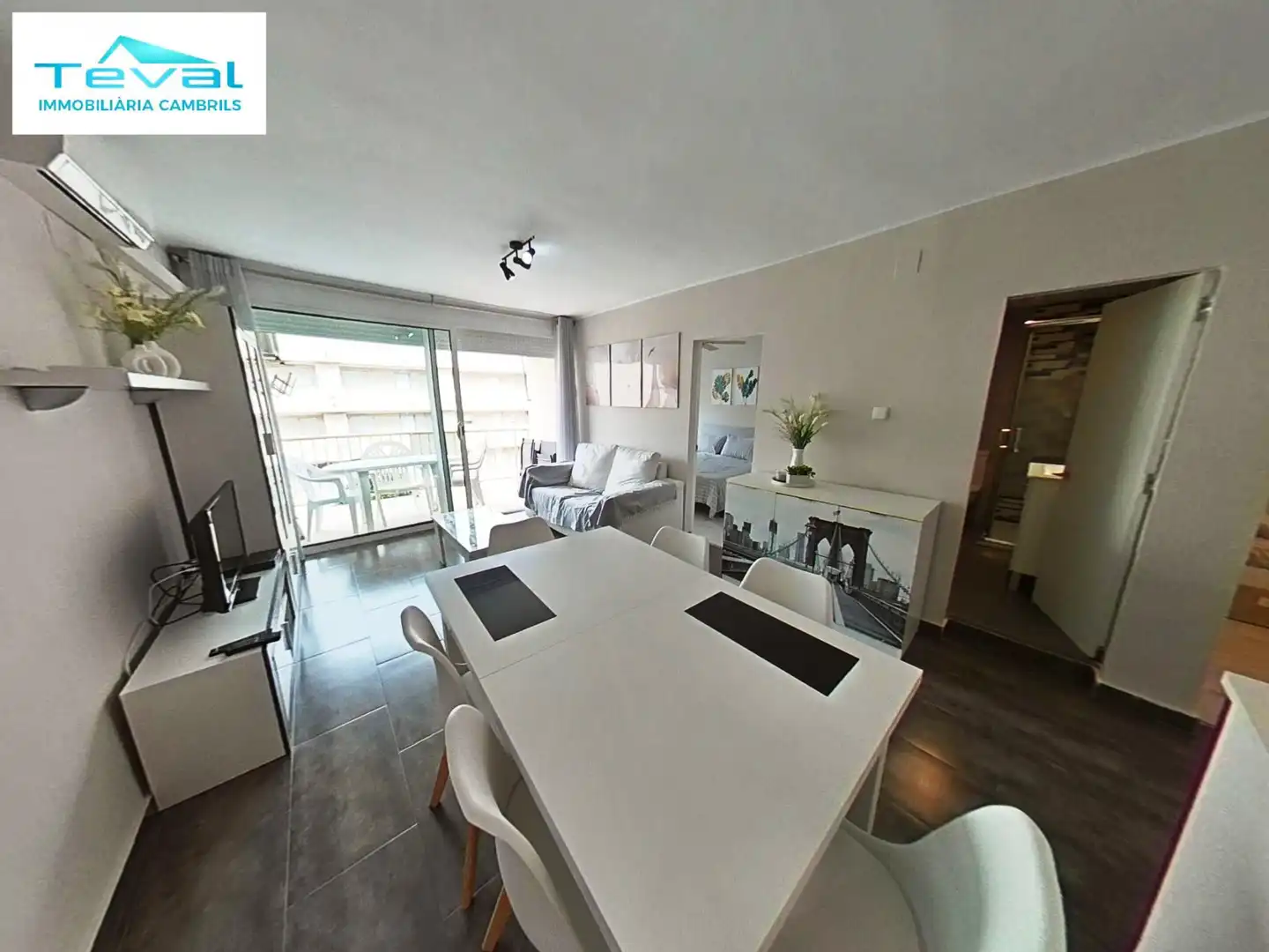 Vista exterior de Apartament de lloguer en Cambrils amb Aire condicionat, Terrassa i Moblat
