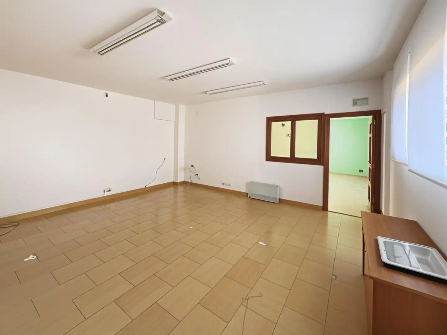 Industrial buildings for sale in Almansa