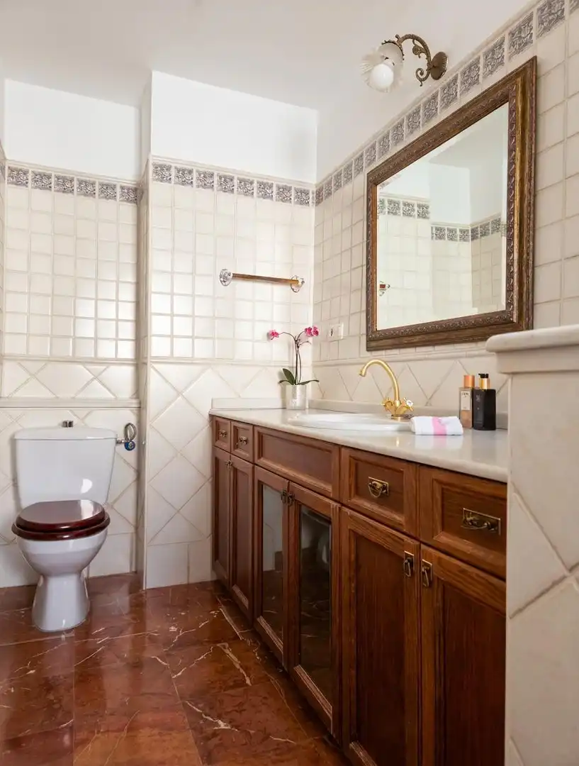 Bany de Casa o xalet de lloguer en Granada amb Calefacció i Terrassa