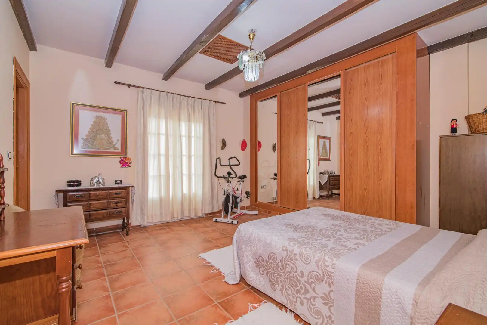 Dormitori de Casa o xalet en venda en La Zubia amb Calefacció, Jardí privat i Terrassa