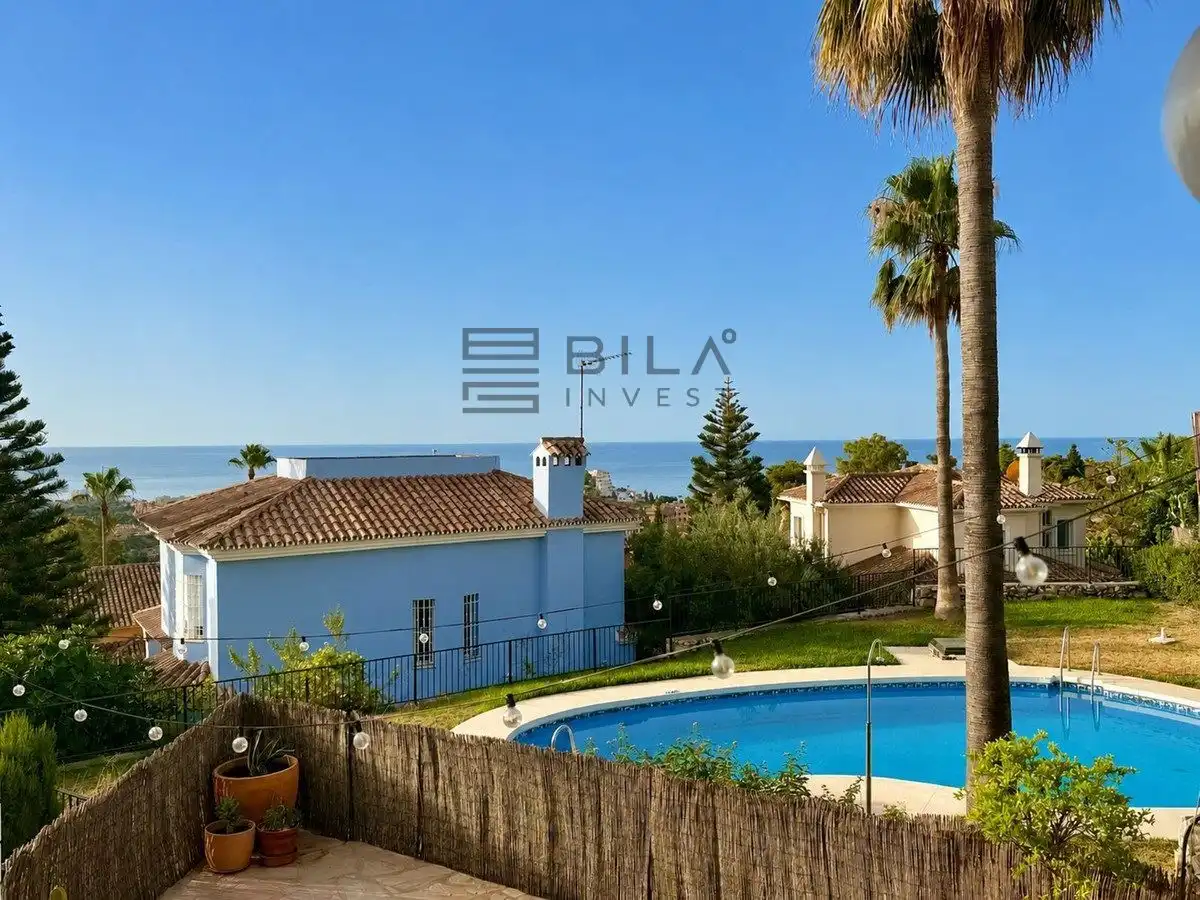 Casa adosada en venta en Urb. el Ranchito, Rancho Domingo - La Hacienda