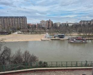 Vista exterior de Pis en venda en Valladolid Capital amb Calefacció i Terrassa