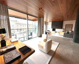 Living room of Flat for sale in  Madrid Capital  with Air Conditioner, Heating and Parquet flooring