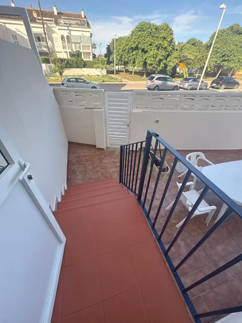 Apartament amb terrassa de lloguer a Corinto - Almarda, imagen 12