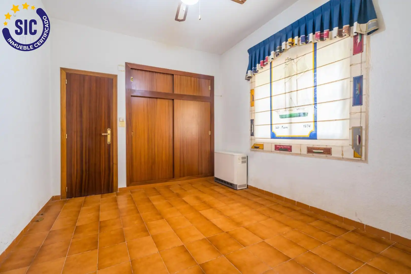 Casa o chalet en venta en Serra con Aire acondicionado, Calefacción y Jardín privado
