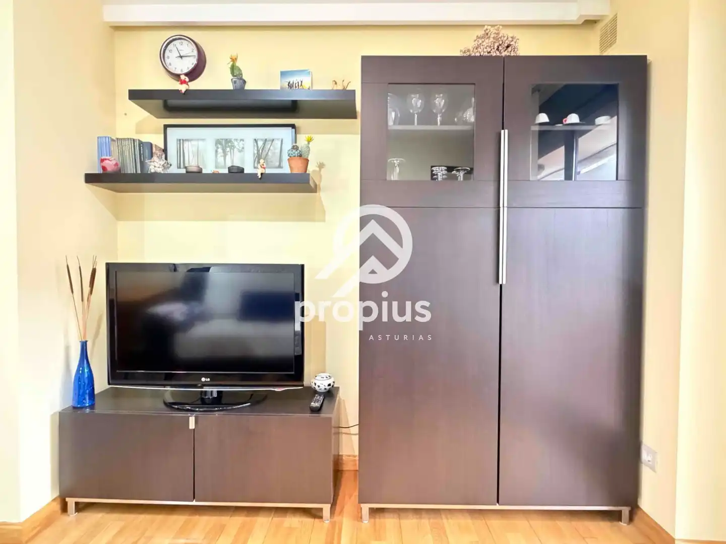 Living room of Flat for sale in Llanes  with Heating, Terrace and Storage room