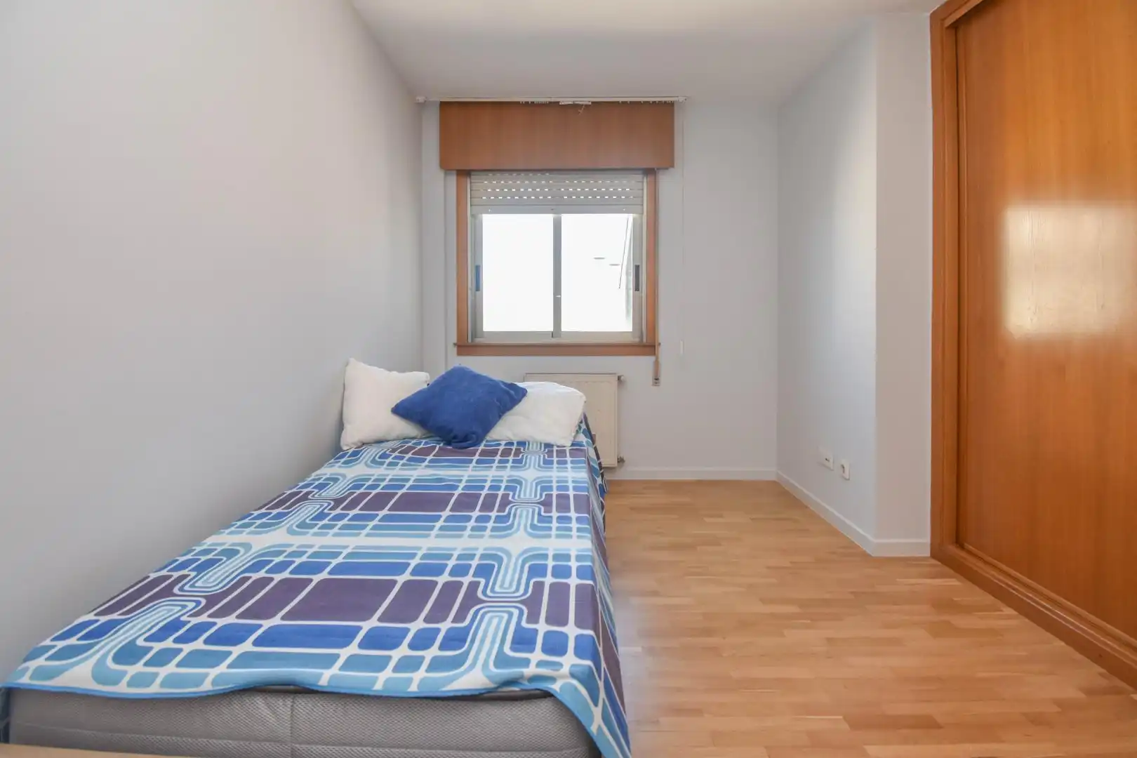 Bedroom of Flat for rent in Culleredo  with Heating, Storage room and Balcony