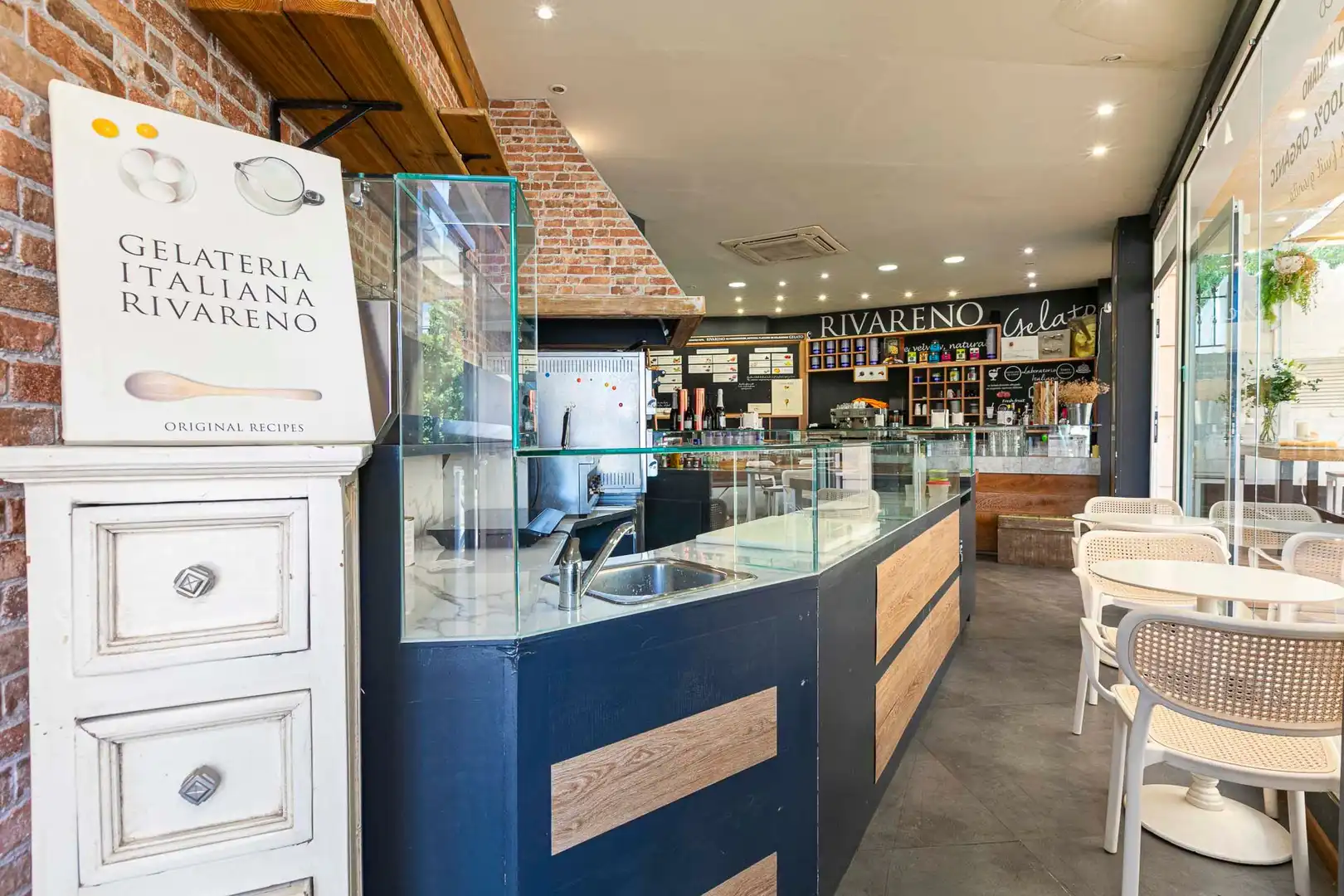 Local comercial en traspàs a Nueva Andalucía, imagen 9