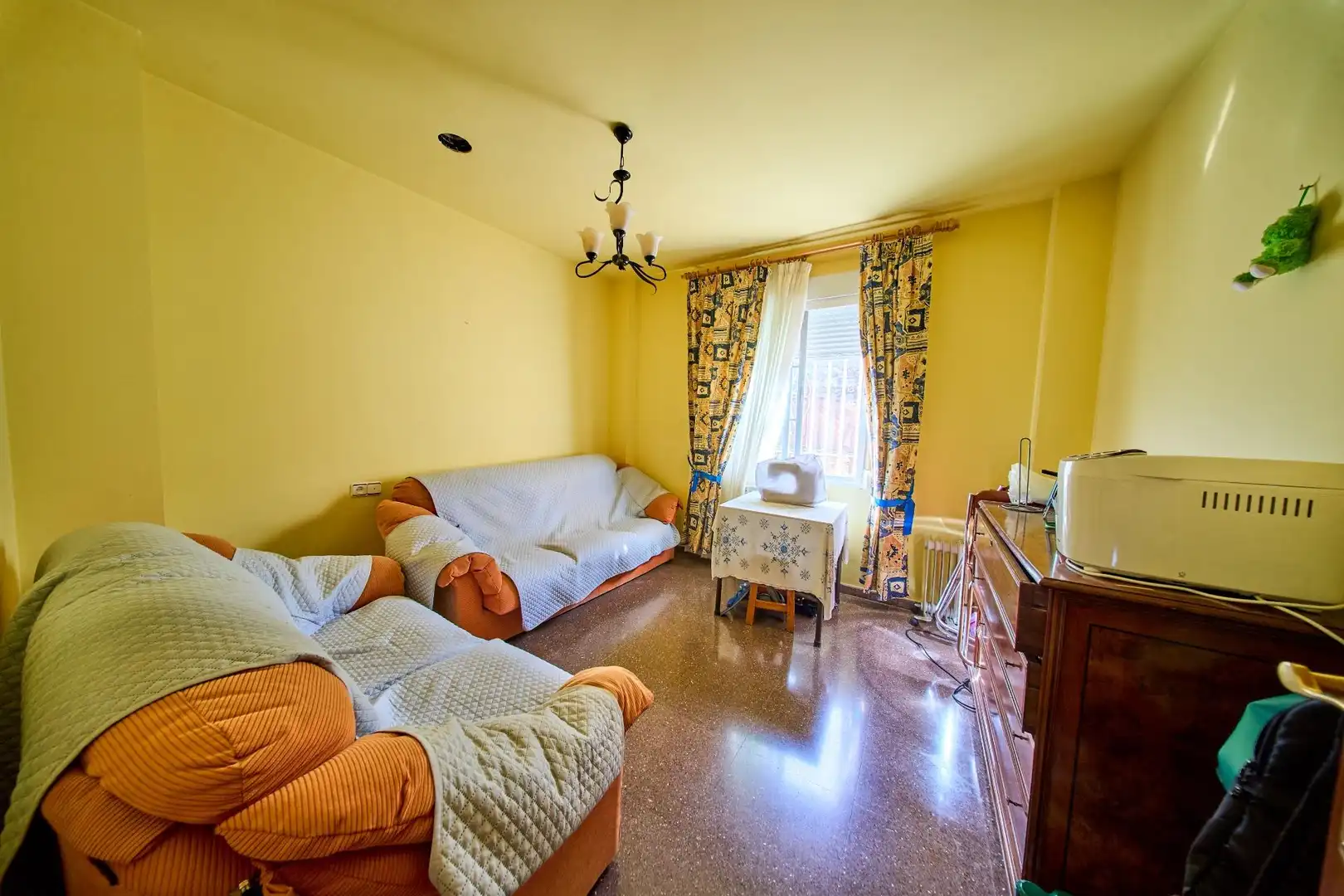 Sala de estar de Casa o chalet en venta en Nívar con Calefacción, Jardín privado y Trastero