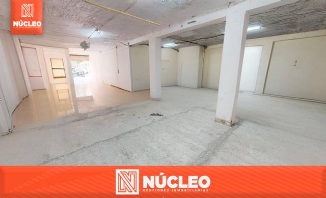 Local comercial en Venta en Carrer del Pla de Sarrió en Campello Playa