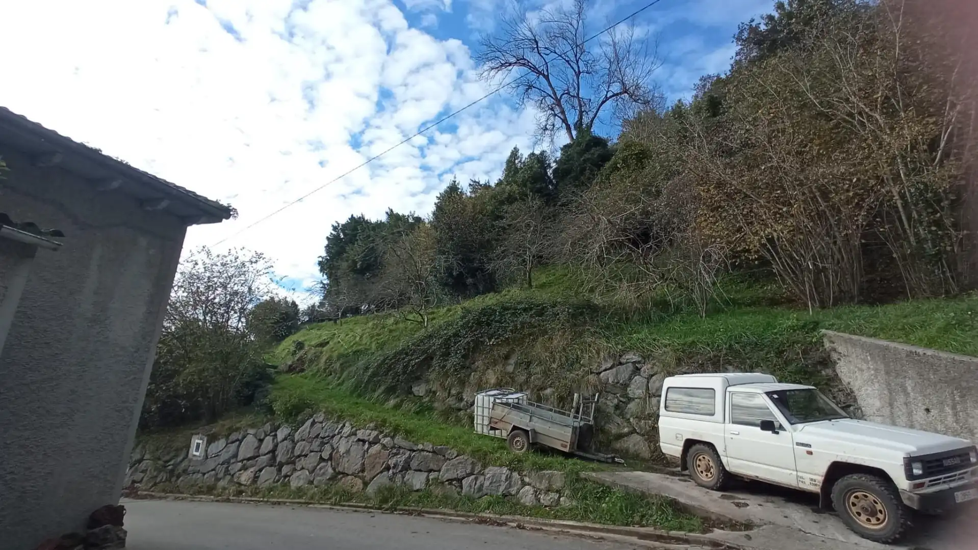 Finca rústica en venta en Sariego con Jardín privado y Amueblado