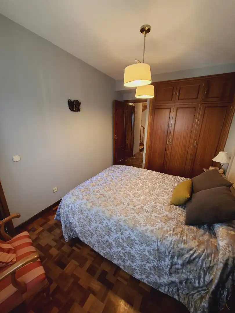 Habitación de Casa o chalet en venta en Villaviciosa de Odón con Aire acondicionado, Calefacción y Parquet