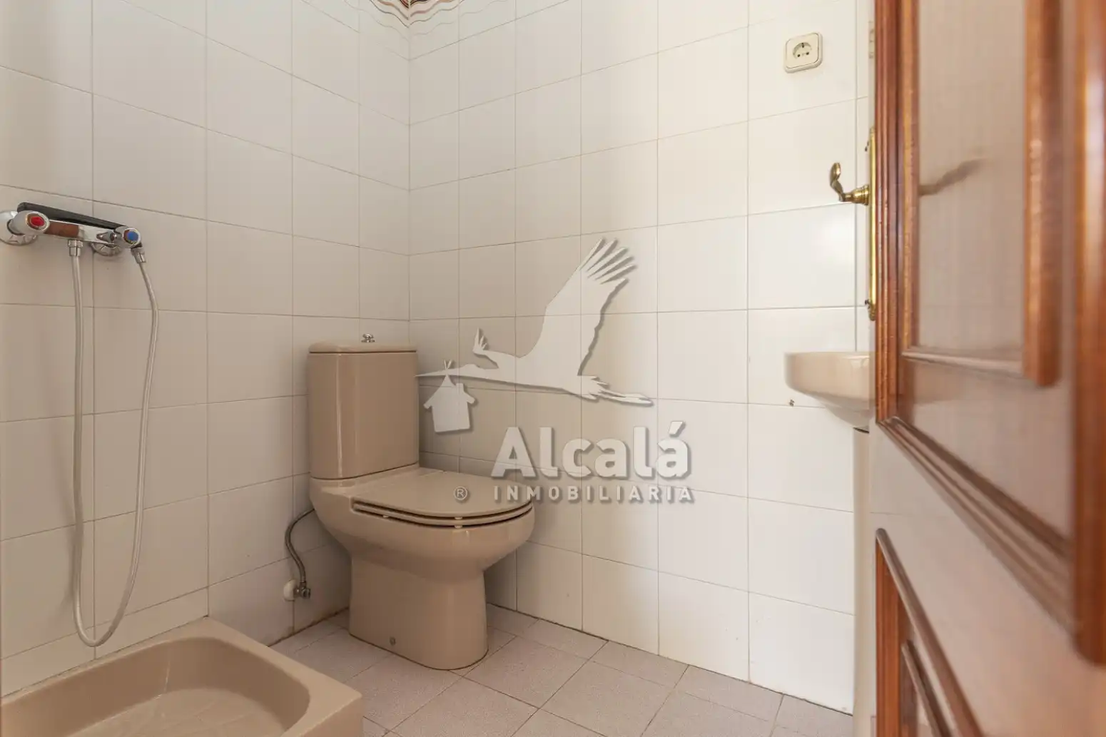 Baño de Casa adosada en venta en Villalbilla con Aire acondicionado, Calefacción y Parquet