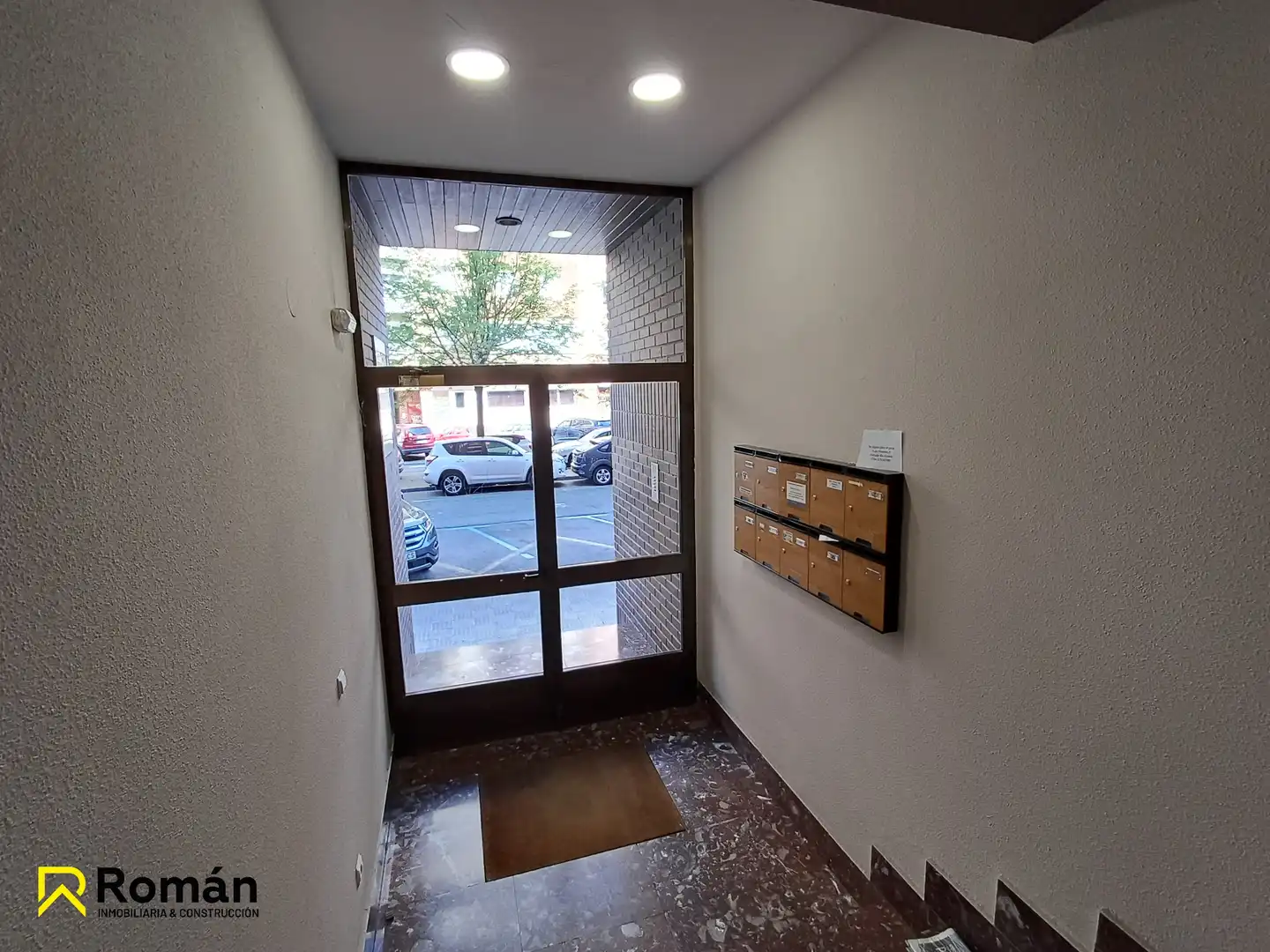 Office for rent in  Pamplona / Iruña  with Heating and Furnished