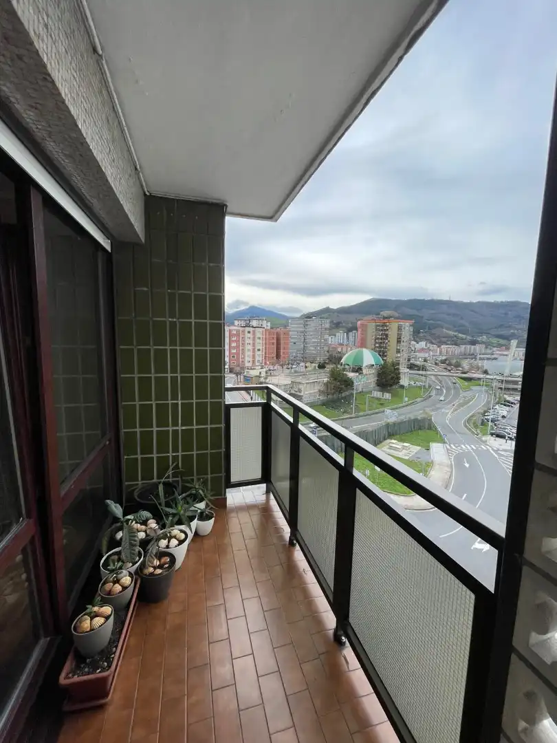Balcony of Flat for sale in Barakaldo   with Heating, Parquet flooring and Terrace