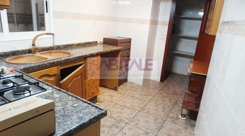 Foto 2 de Casa adosada en venta en Xàtiva, Valencia