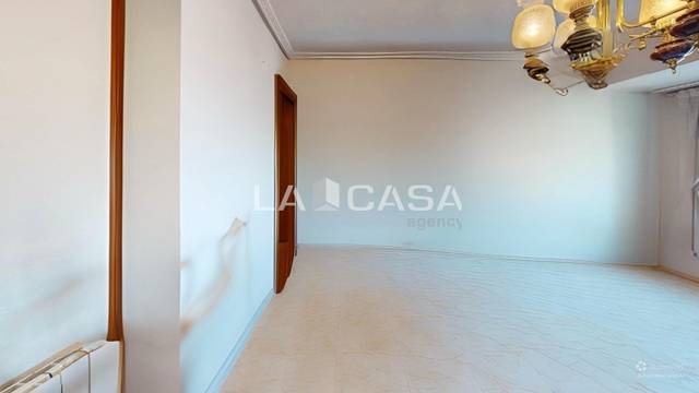 Piso en Venta en Carrer del Riu Escalona en Penya - Roja - Avda. Francia