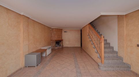 Foto 2 de Casa adosada en venta en C/ Los Auroros, Redován, Alicante