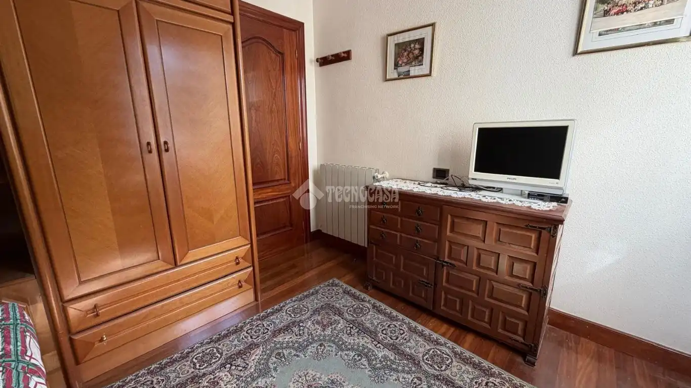 Habitación de Piso en venta en Bilbao  con Calefacción y Amueblado