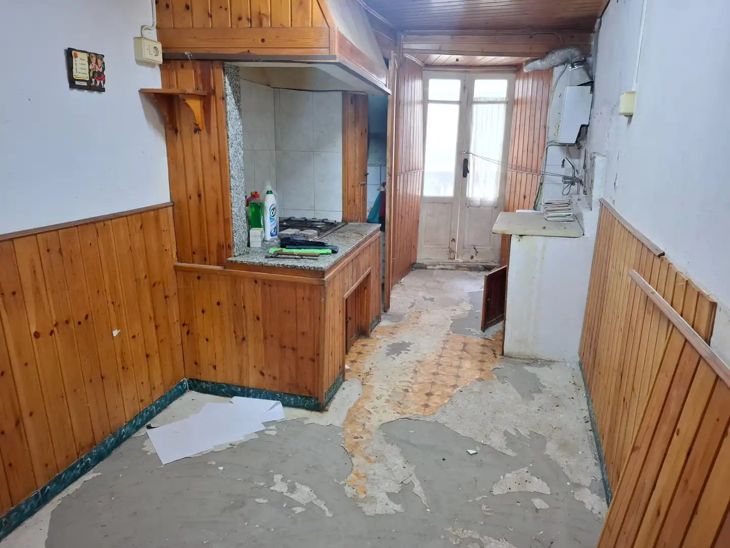Cuina de Casa adosada en venda en Viveiro amb Terrassa