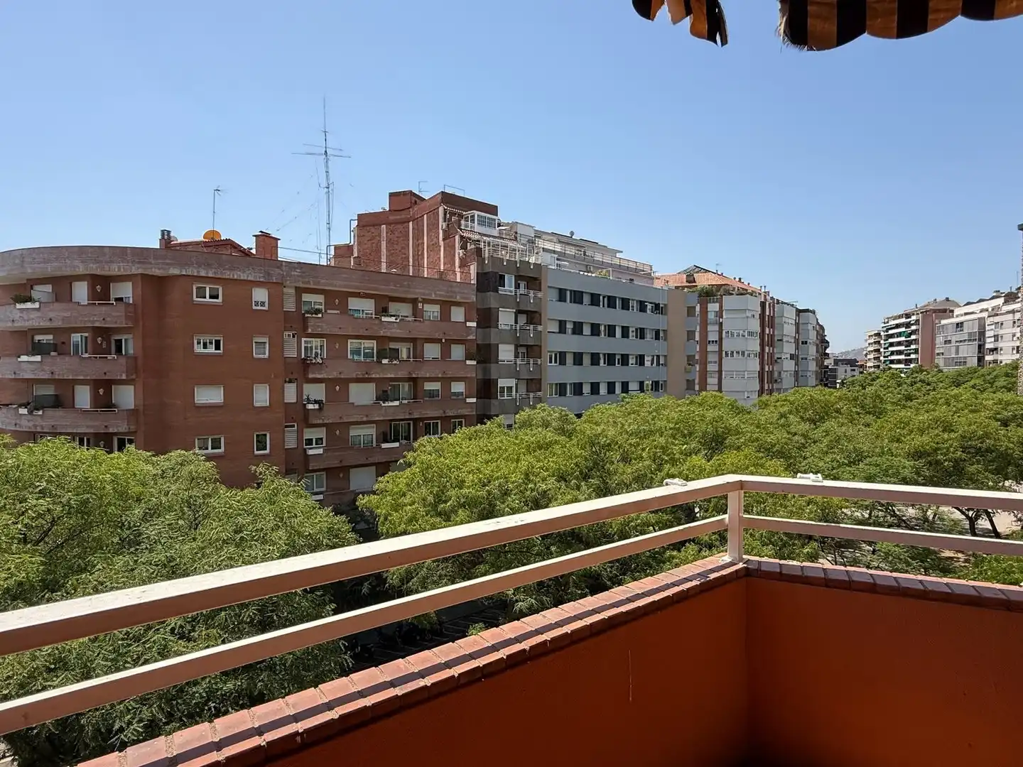 Àtic en venda a El Guinardó