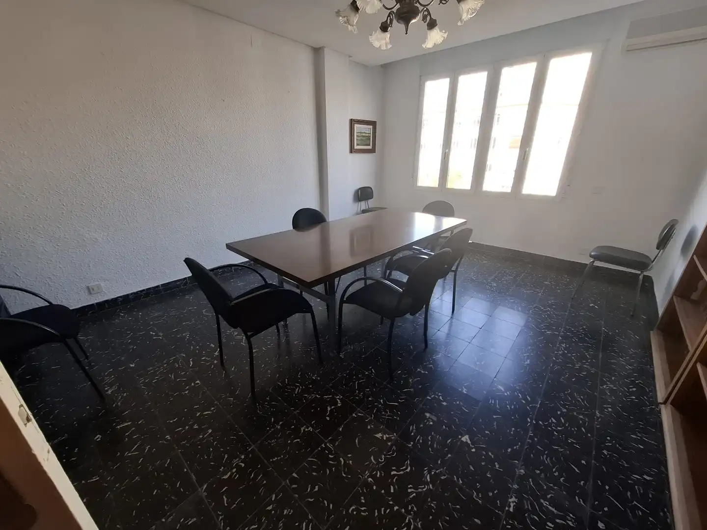 Büro zur Miete in Gran Vía de Ramón y Cajal, Arrancapins