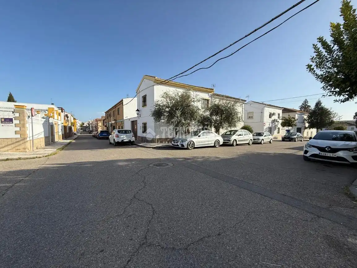 Vista exterior de Casa adosada en venta en Linares con Aire acondicionado y Balcón