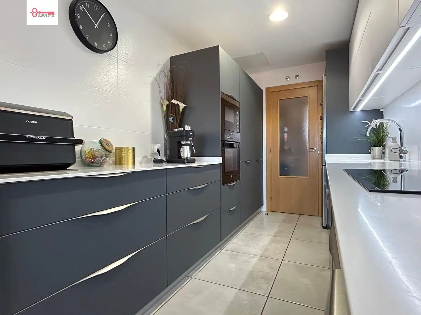 Küche von Wohnung zum Verkauf in Burgos mit Heizung, Parkett und Abstellraum