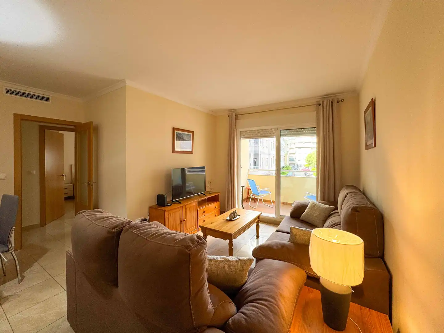 Living room of Flat for rent in Dénia  with Air Conditioner, Terrace and Furnished