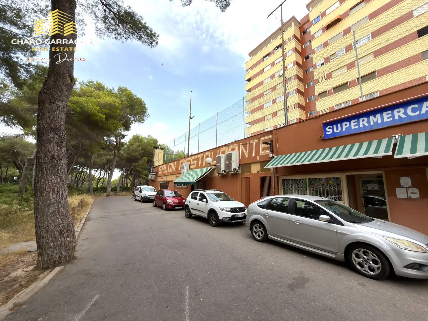 Vista exterior de Garatge en venda en Valencia