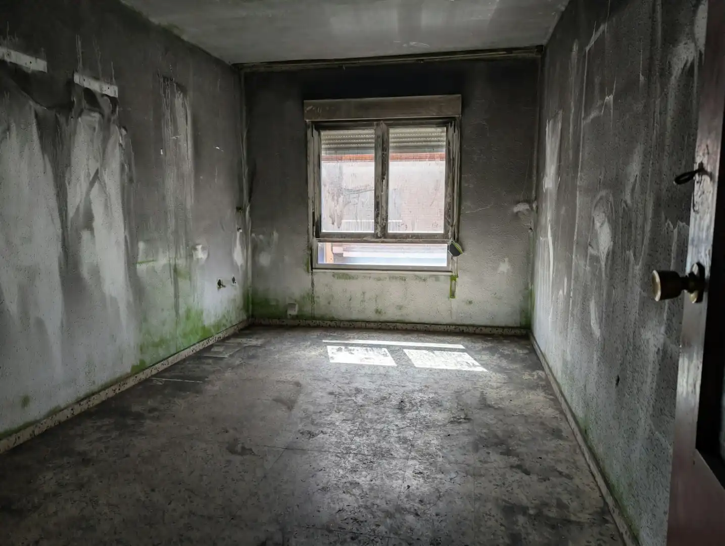 Habitación de Piso en venta en Flores de Sil - La Placa