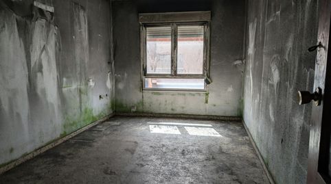 Foto 5 de Piso en venta en Calle del Conde de Los Gaitanes, Flores de Sil - La Placa, Ponferrada