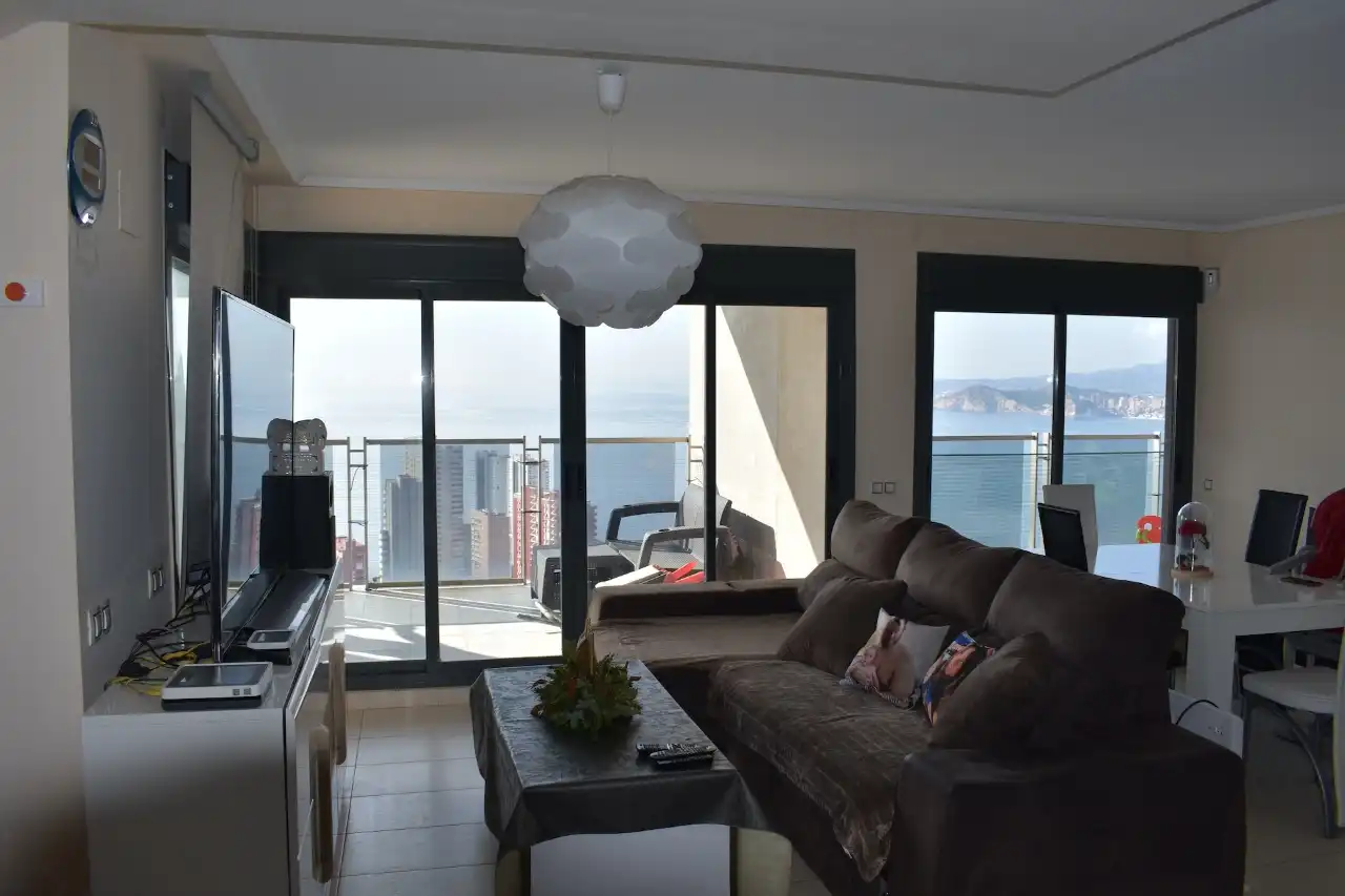 Sala de estar de Apartamento en venta en Benidorm con Terraza